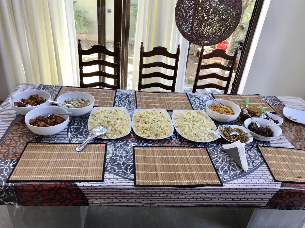 M&M Residence 康提 外观 照片
